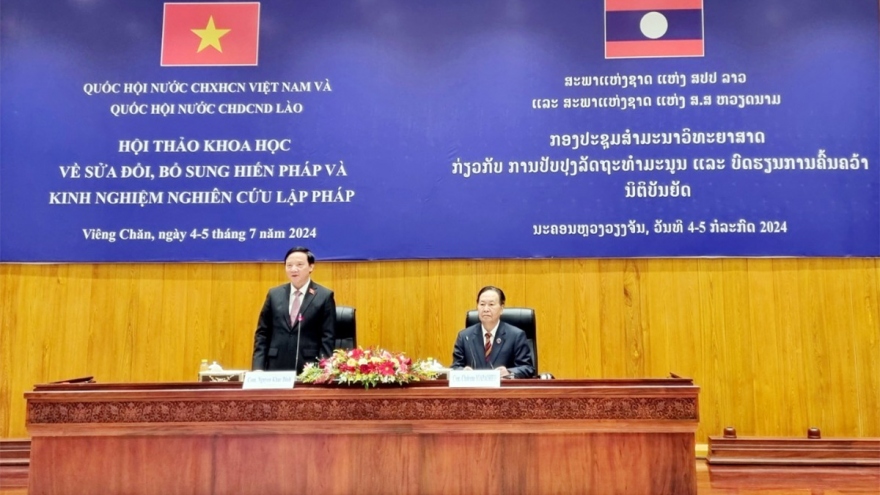 Vietnam and Laos share experience in legislative research